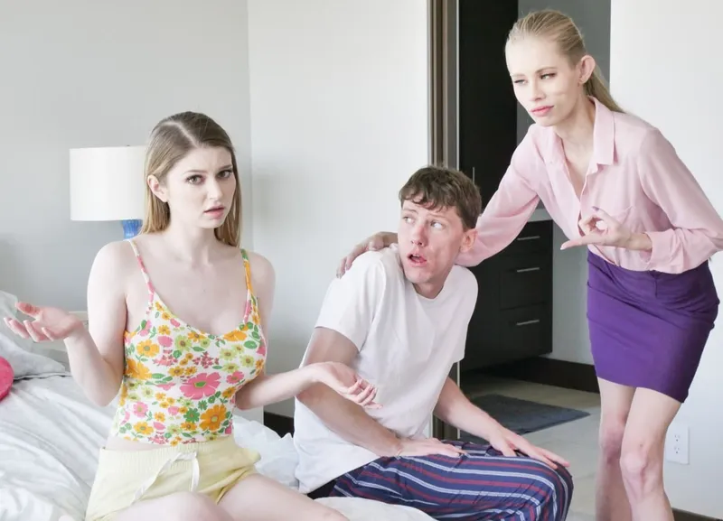 Mẹ kế bắt con cưng riêng của chồng yêu nắc với cậu con trai